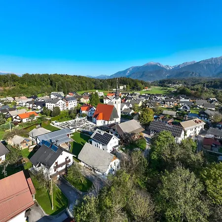 Lägenhet Cozy Near Bled
